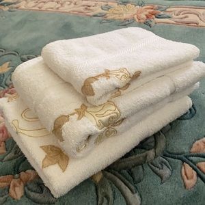 Set of 3 Cannon Bath Towels